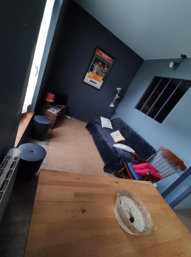 Studio 1 Chambre Ideal Salaries Nomades มงโตบ็อง ภายนอก รูปภาพ